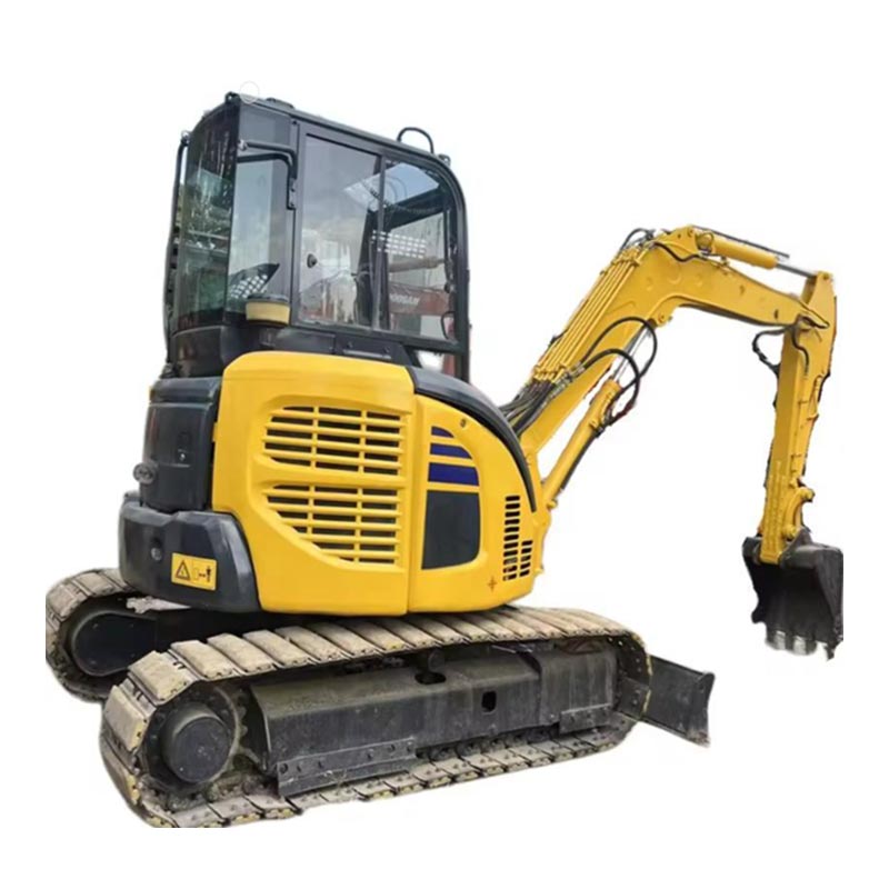 Why Should You Choose a Mini Excavator for Your Construction Projects?