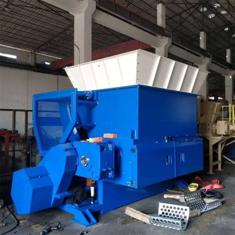What Makes the Swinging Arm Single Shaft Shredder Essential for Modern Recycling?