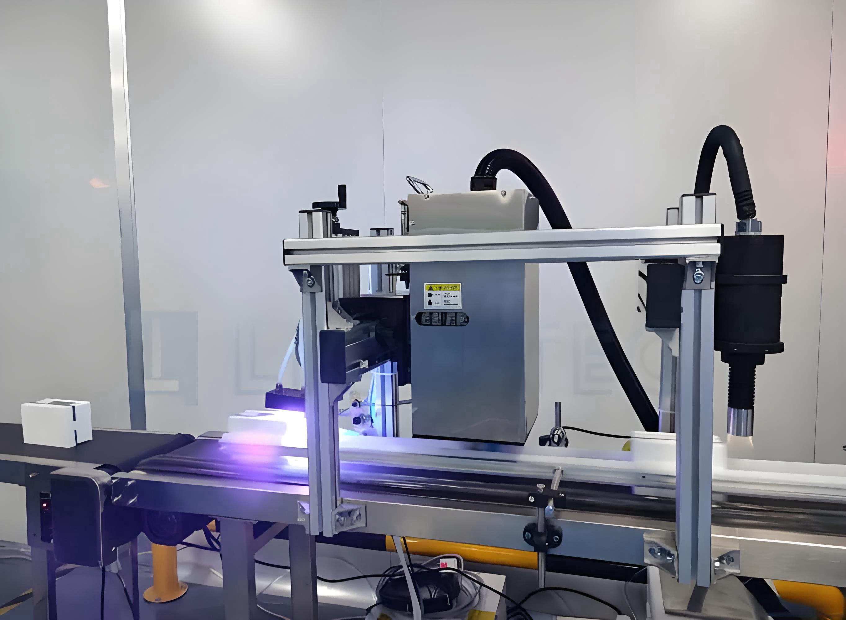 UV Digital Printer Company: Innovating High-Speed, High-Resolution Printing Solutions for Modern Businesses
