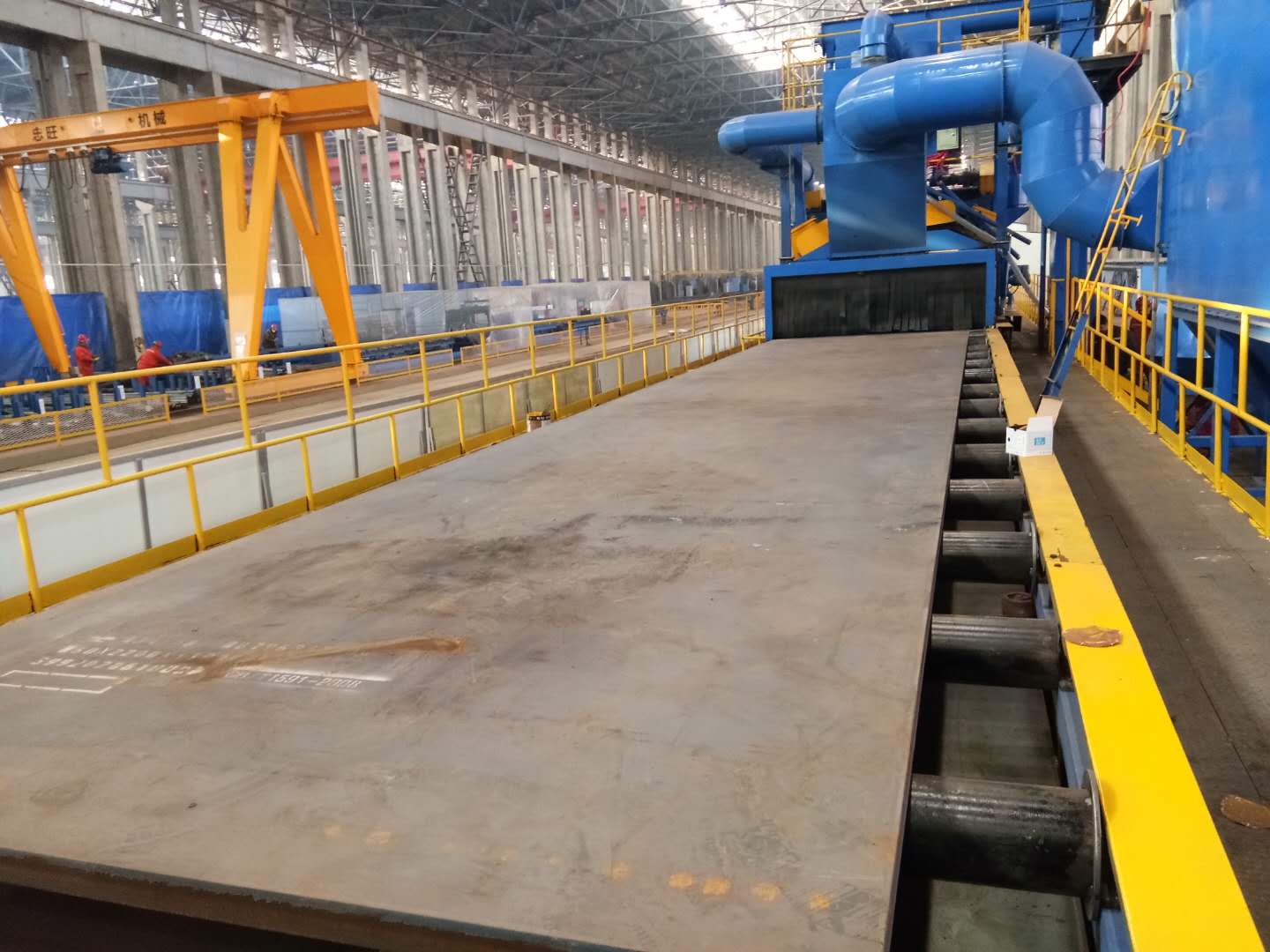 How Does a Roller Conveyor Shot Blasting Machine Improve Industrial Surface Treatment Efficiency?