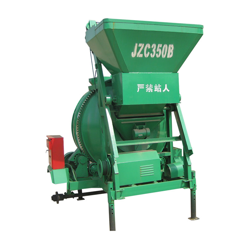 Which Blade Configuration Works Best in a Forced Action Concrete Mixer for Uniform Paste Coating