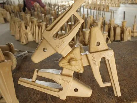 208-939-5120 G. E. T Excavator Parts Bucket Tooth Bolt on Adaptor Tip Casting