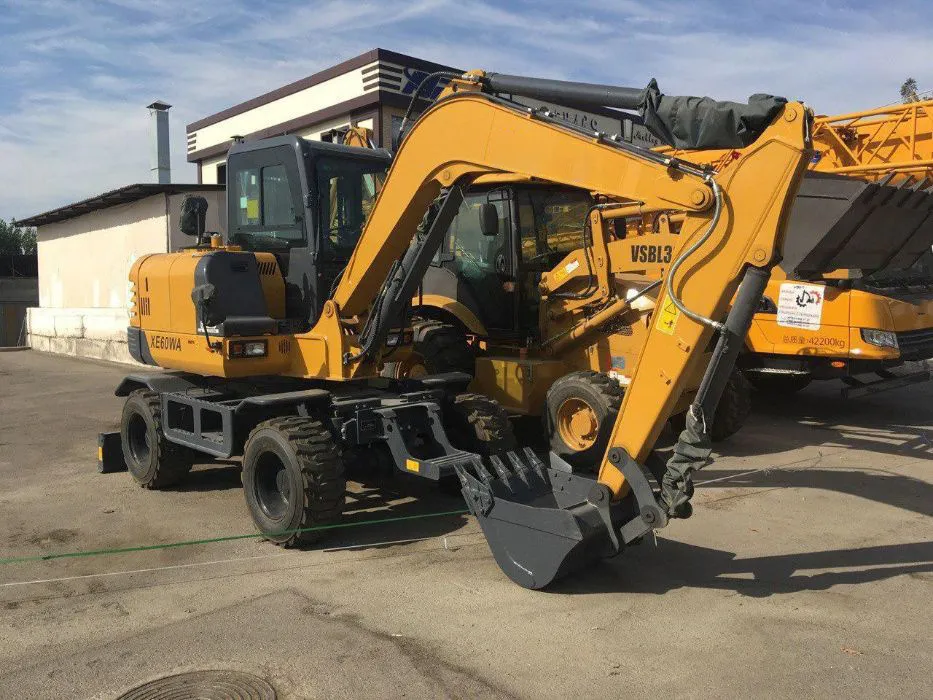 21 Ton Hydraulic Digger Excavator Xe210wb Mini Digger Wheel Excavator for Sale