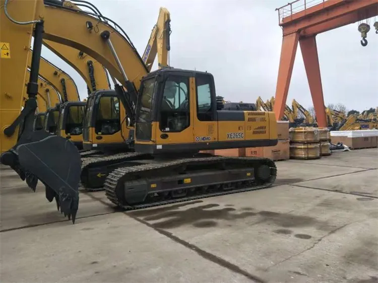 25-30ton Crawler Excavator Xe265c with Hydraulic Hammer