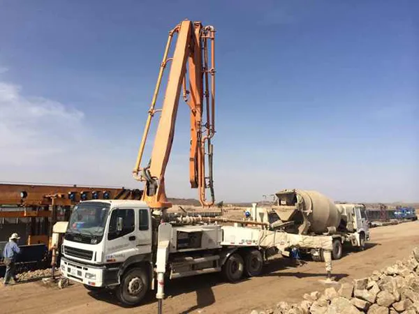 300kw Concrete Pump Truck, 43m Truck Mounted Concrete Pump Syg5360thb 43