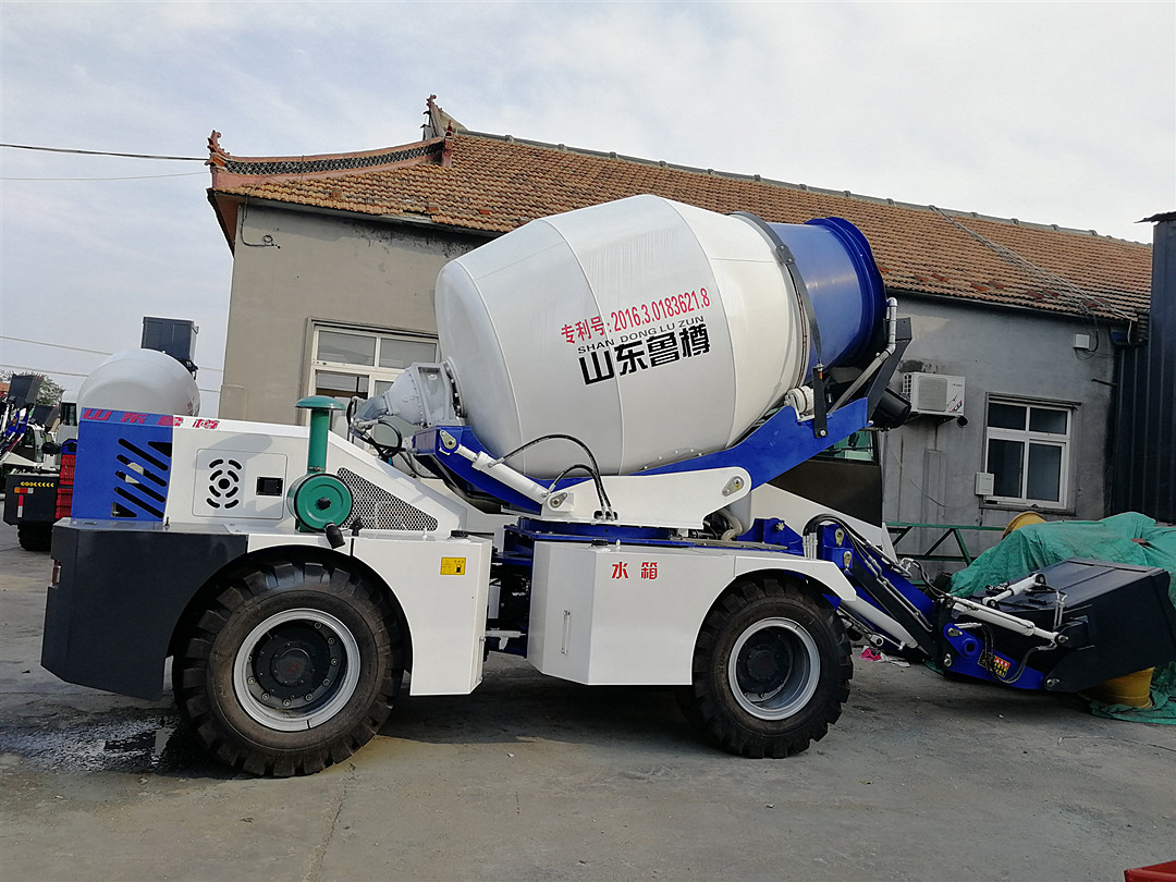 5% Discount Self Loading Concrete Mixer Truck 4cbm Jbc40r
