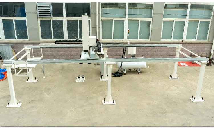 Automatic Aerated Concrete Block Machine Demoulding Oil Brushing Robot Yf-001