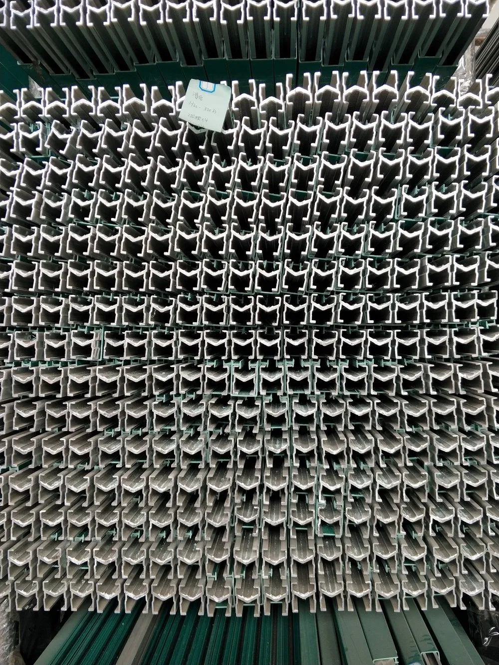 Best Selling Safety Conductor System with Single Pole Insulation for Overhead and Elongated Tracks for Cranes