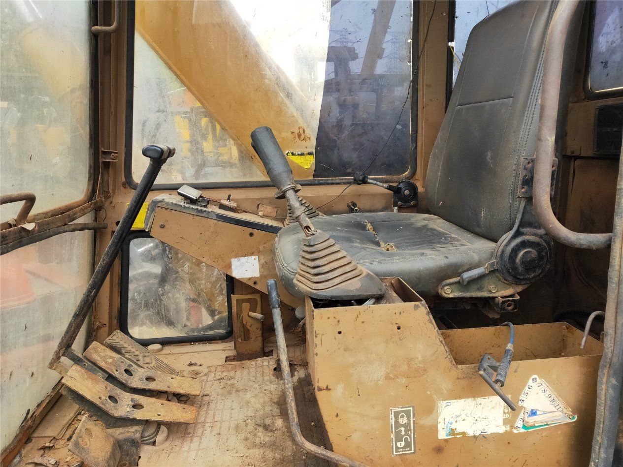 Caterpillar Hot Sales Mini Excavator E70b, Used Original 7 Ton Hydraulic Digger Cat E70b for Sale