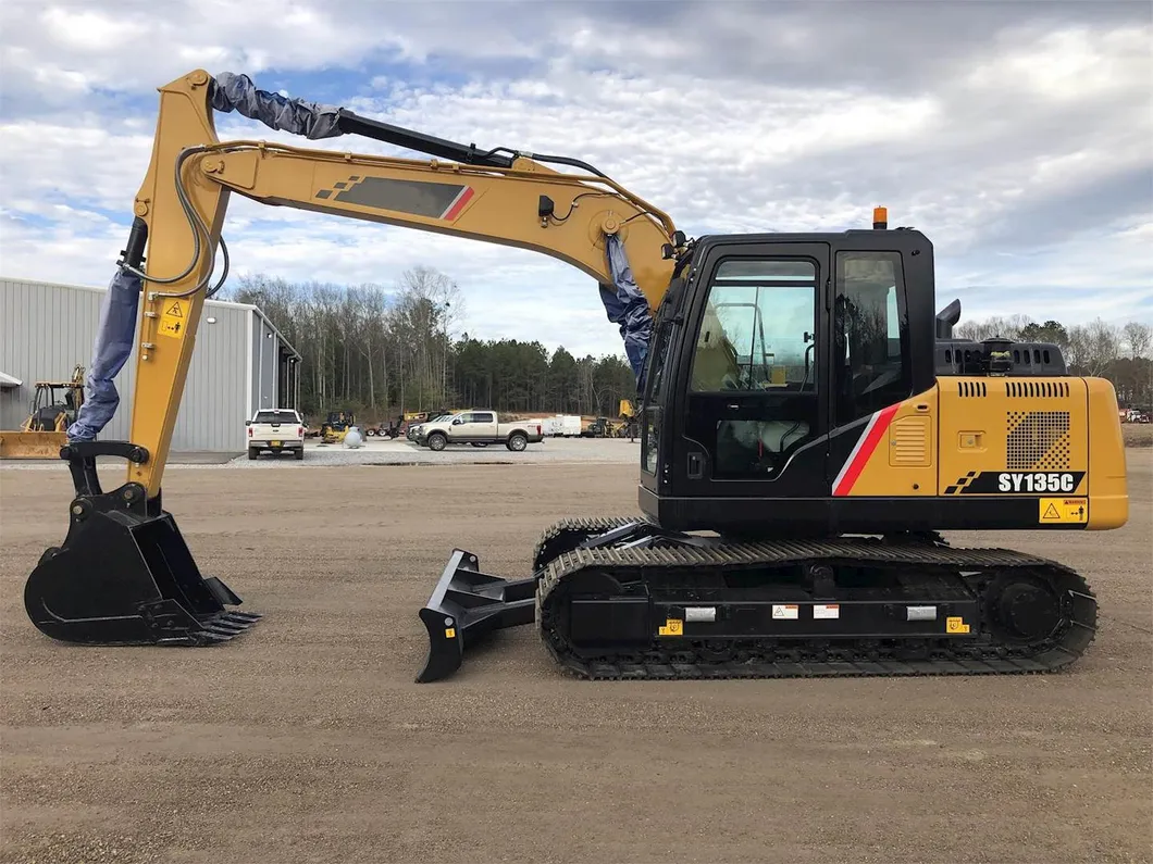 Chinese Top Brand 13.5 Ton Hydraulic Crawler Excavator Sy135c Small Digger Parts