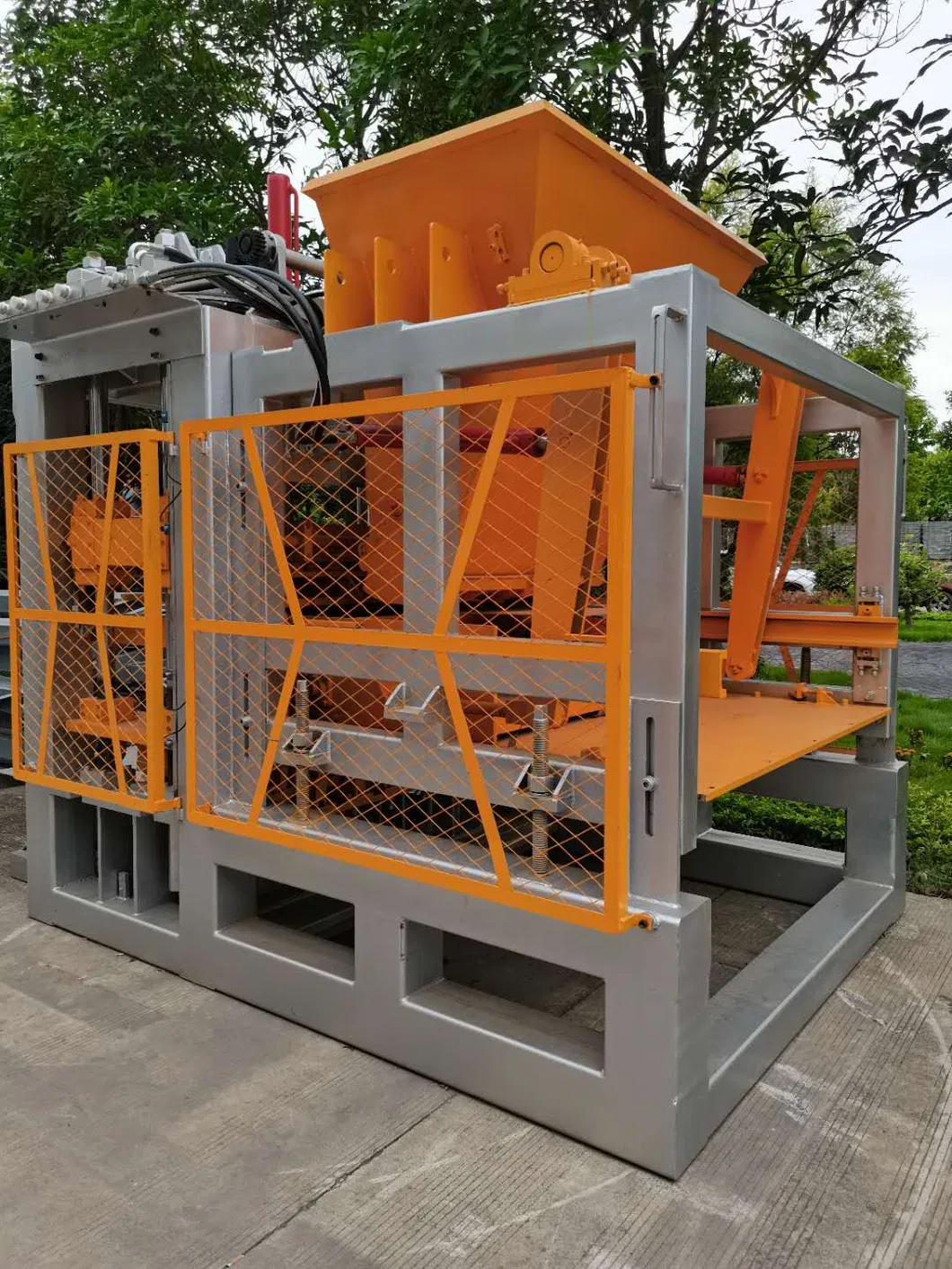 Factory Price Hollow Block Making Machine PLC Control Block Brick Machine