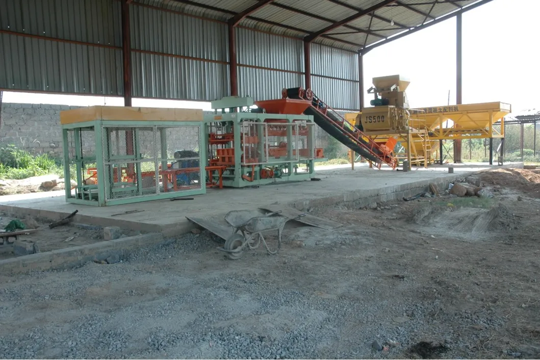 Full Automatic Hydraulic Cement Block Making Machine (QT6-15)