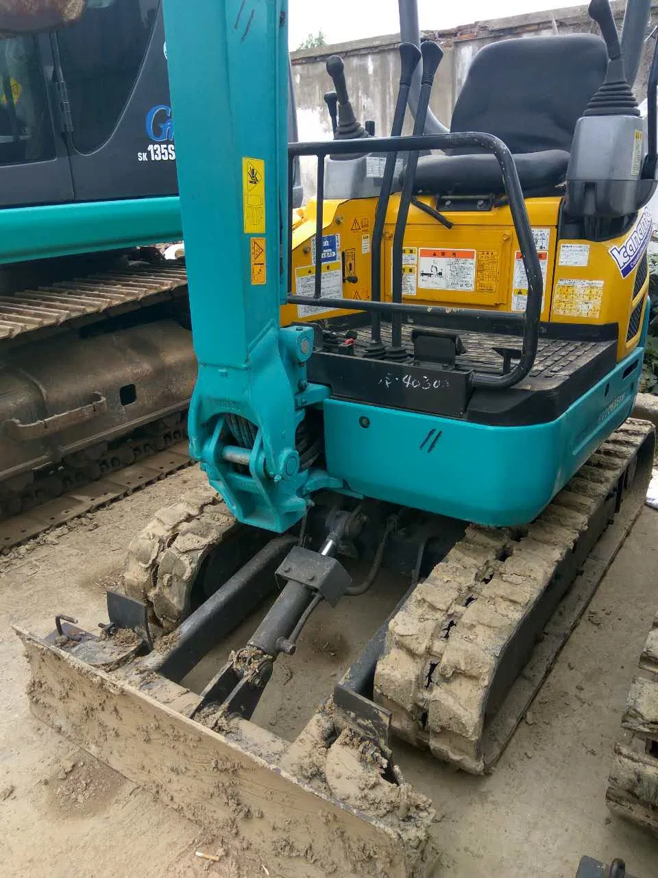 Good Quality and Fine Appearance Kubota U15 Crawler Used Excavator Sell at a Low Price