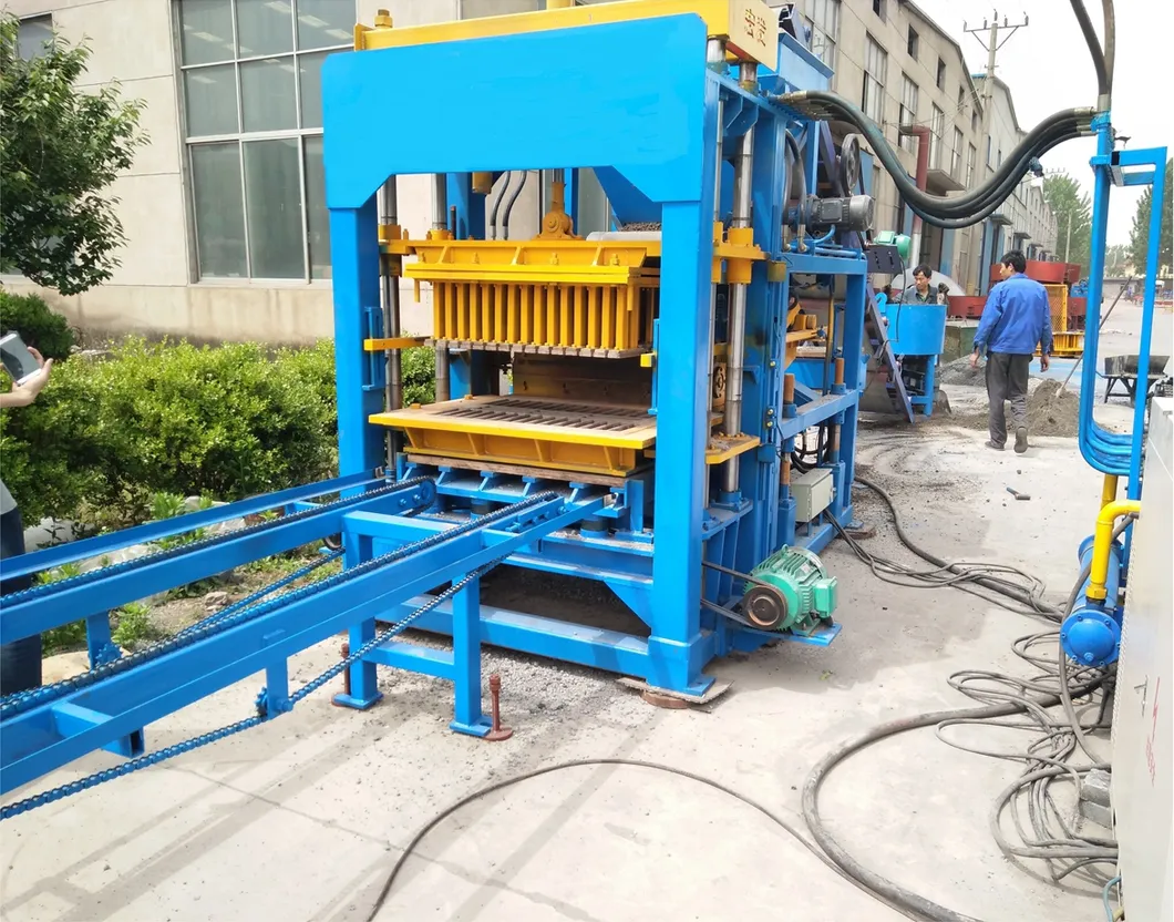 Good Quality Automatic Water Permeable Block Machine / Brick Machine Qt4-15 in Bangladesh India
