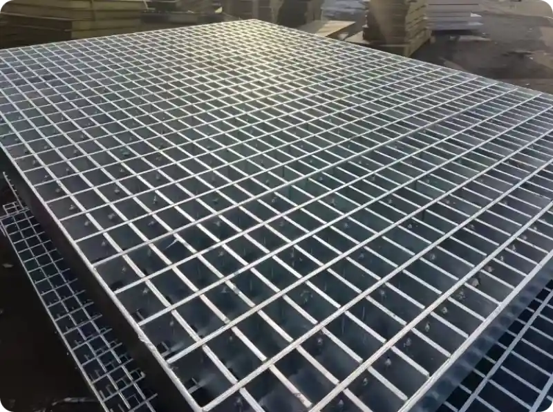 GALVANIZED STEEL GRATING