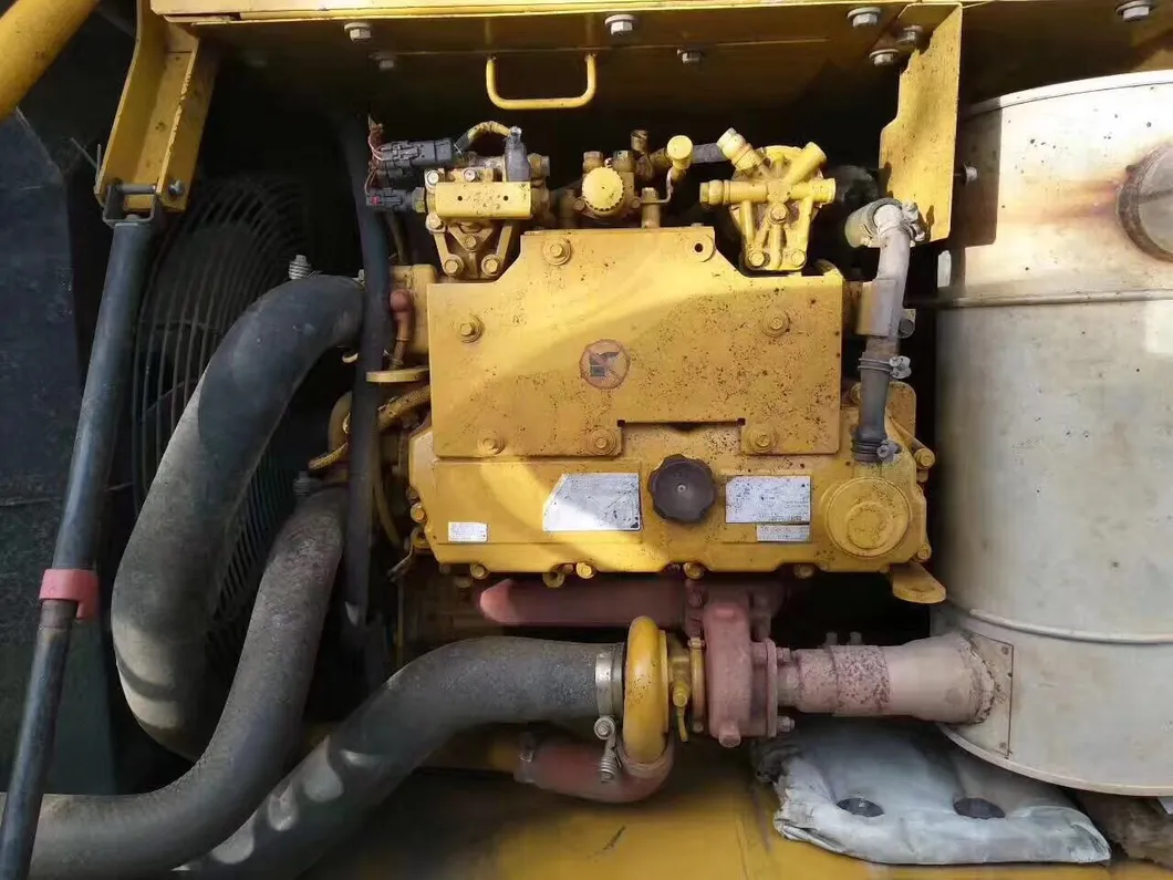 Low Price and Good Working Caterpillar Cat 318 Crawler Used Excavator