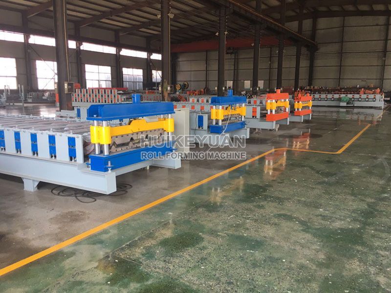 Metal Steel Roof Deck Roll Forming Machine Line