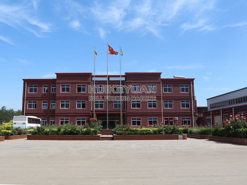 Metal Steel Roof Deck Roll Forming Machine Line