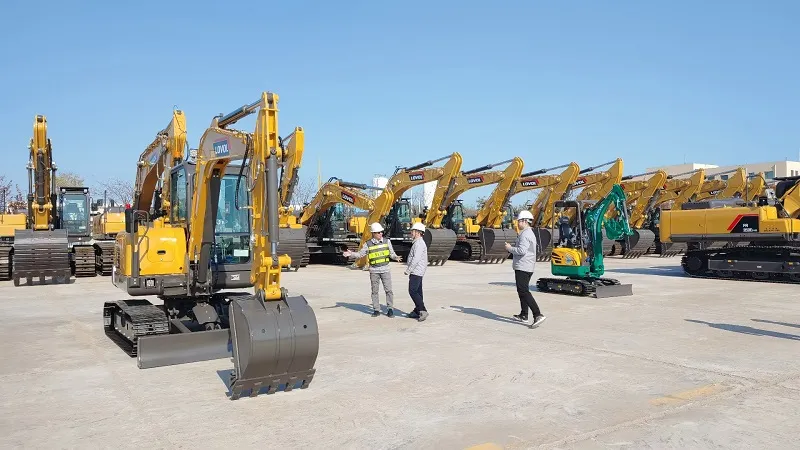 Mini Excavator 1 Ton 11.4kw with Hydrulic Breaker Fr18e2-U for Sale