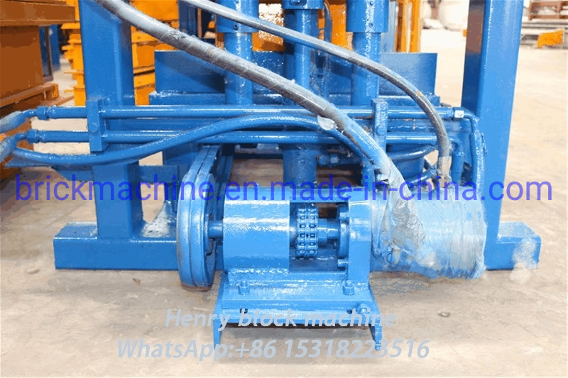Qt4-30 Block Making Machine, Hollow Block Making Machine, Hydraulic Method Block Machine, Cement Brick Making Machine, Block Machinery