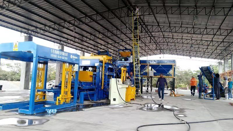Qt4a-15 Hydraulic and Full Automatic Concrete Block Machine Low Price Brick Maker Machines