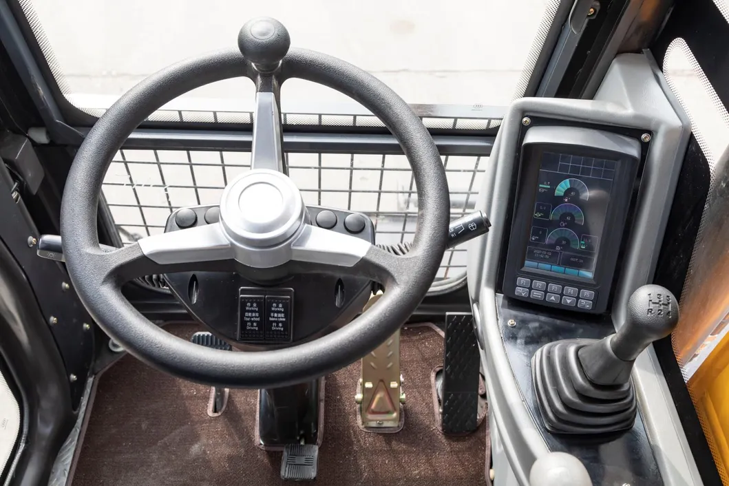 Rhinoceros Lego Bucket Wheel Excavator 6 Ton Hydraulic Excavator for Sale