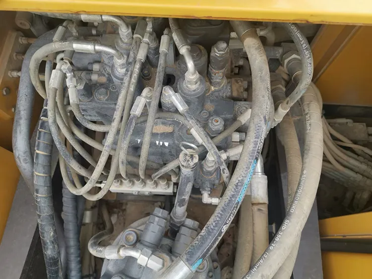 Sdlg E6210f Volvo 21ton Hydraulic Crawler Excavator with 0.9m3 Bucket Used 6225f for Sale