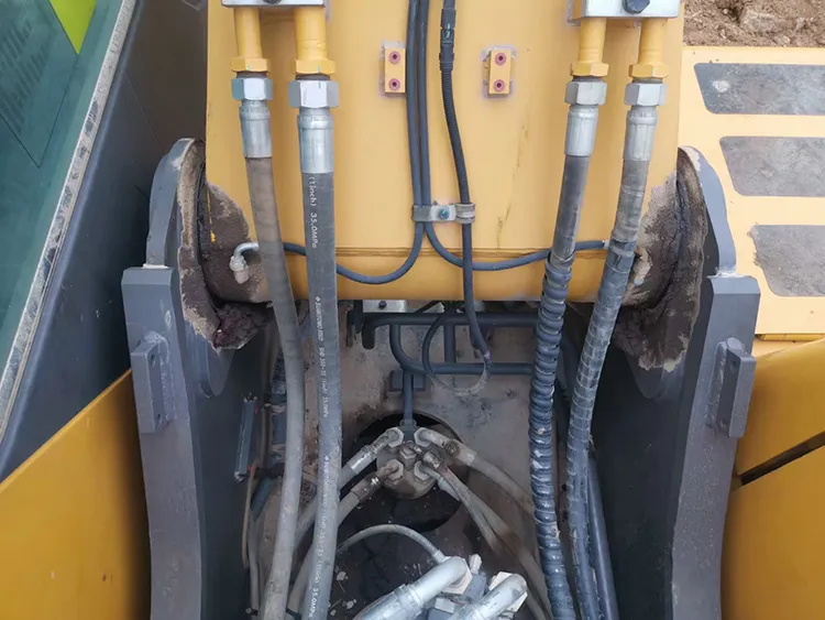 Sdlg E6210f Volvo 21ton Hydraulic Crawler Excavator with 0.9m3 Bucket Used 6225f for Sale