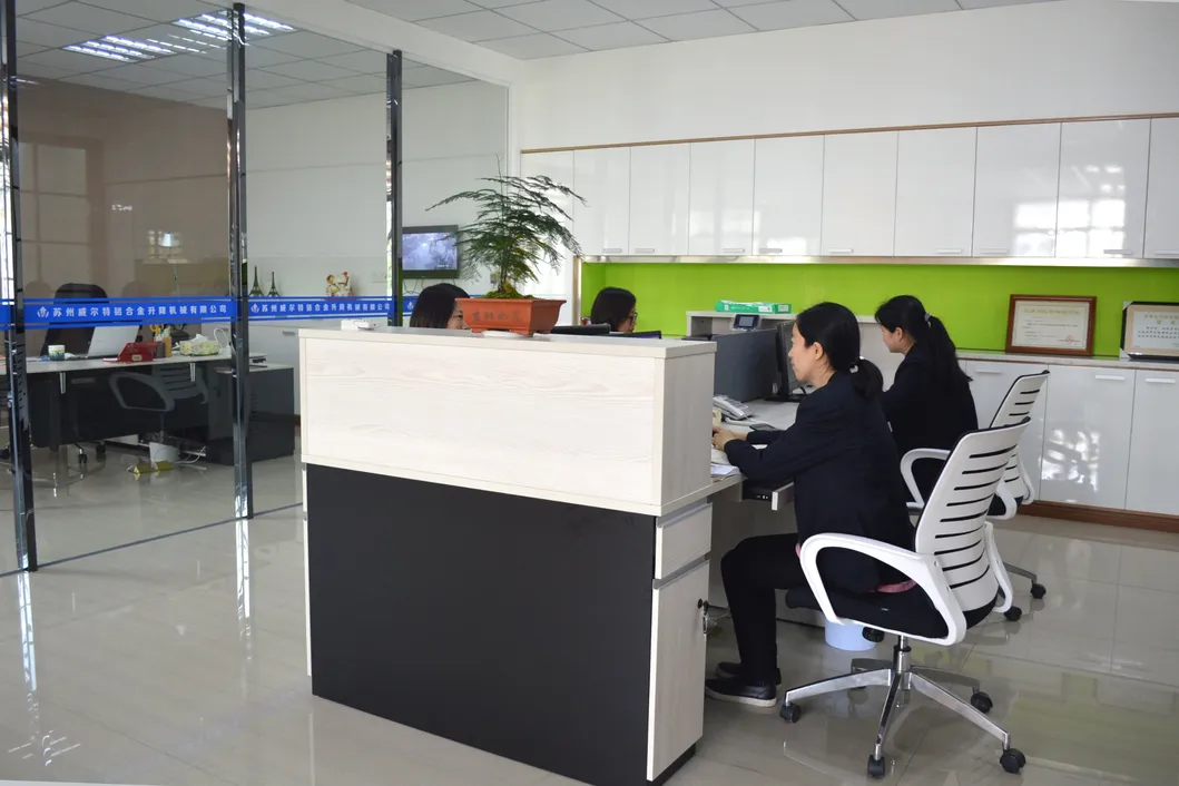 Self Propelled Scissor Lift Platform 5-12