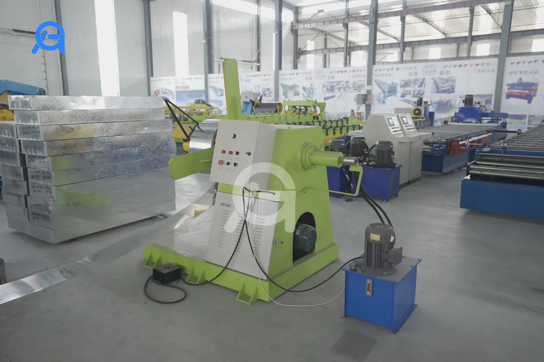 Stable Frame Structure and Top Quality CZ Purlin Roll Forming Machine