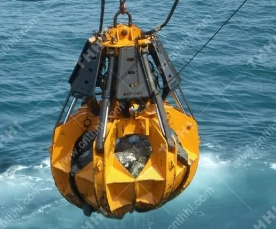 Underwater Grab for River Dredging