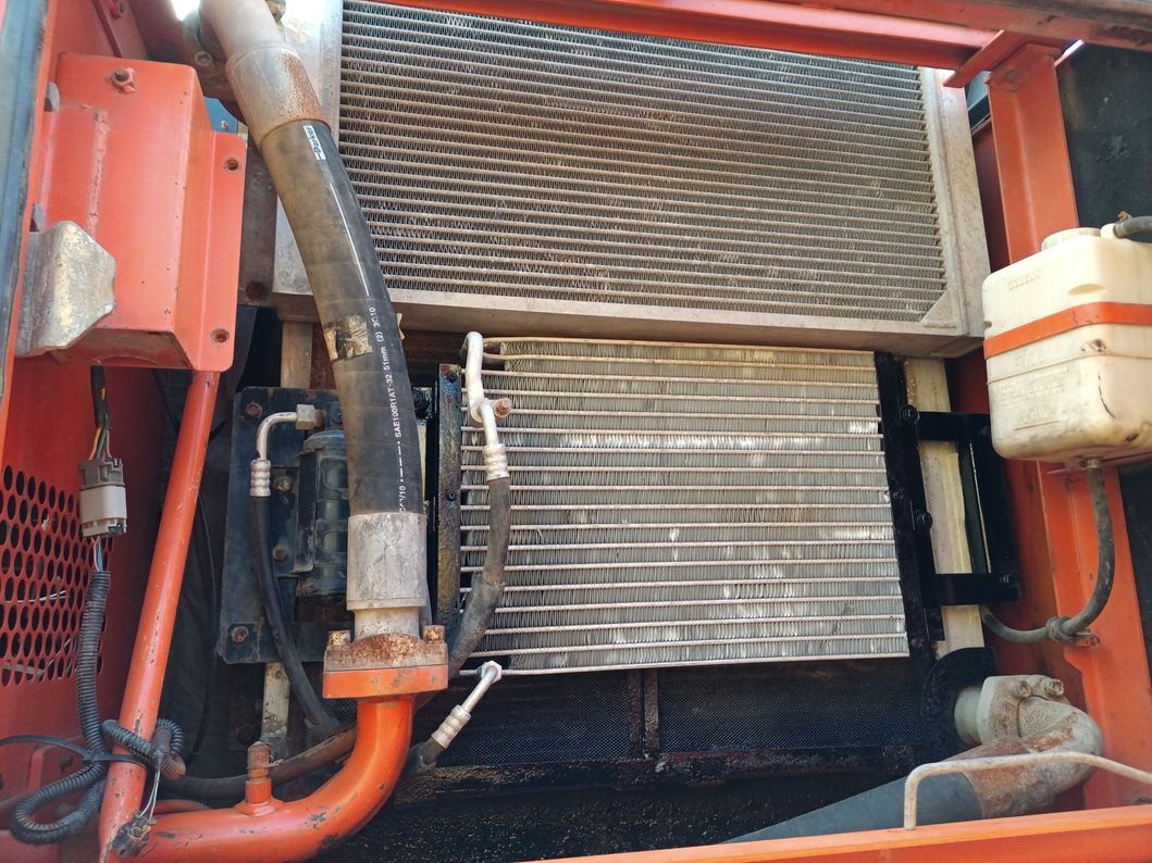 Used 220ton Doosann Dh215-9e Excavator Final Drive Rebuild Hydraulic Shovel Excavator Max Unique Clearance Cylinder Power Engine