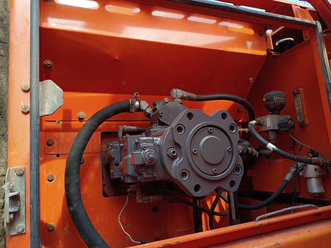 Used 220ton Doosann Dh215-9e Excavator Final Drive Rebuild Hydraulic Shovel Excavator Max Unique Clearance Cylinder Power Engine