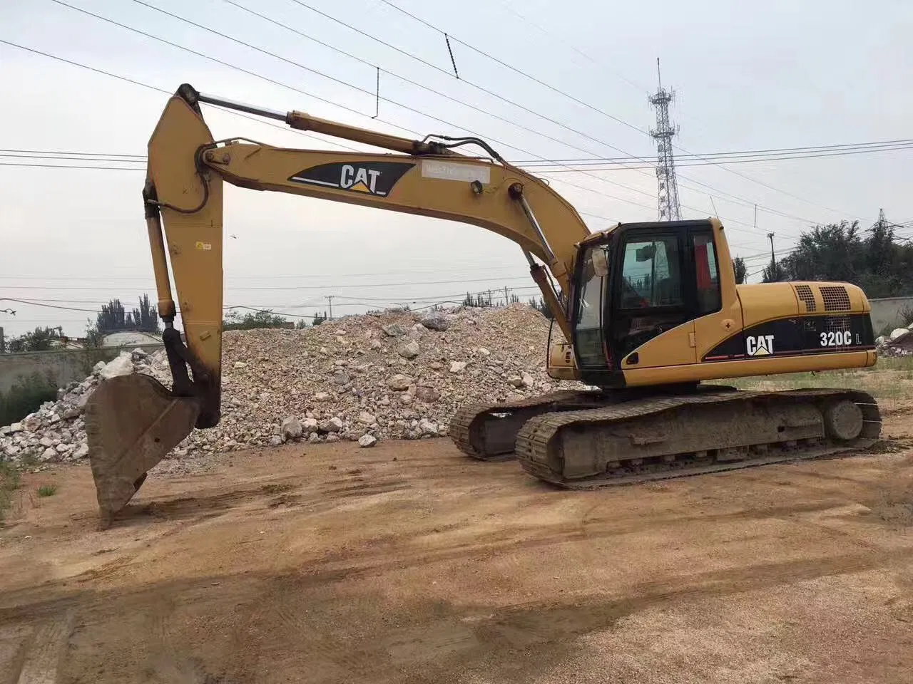 Used Cat 320cl Excavator with Good Condition 20 Tons Machine Cheap for Sale