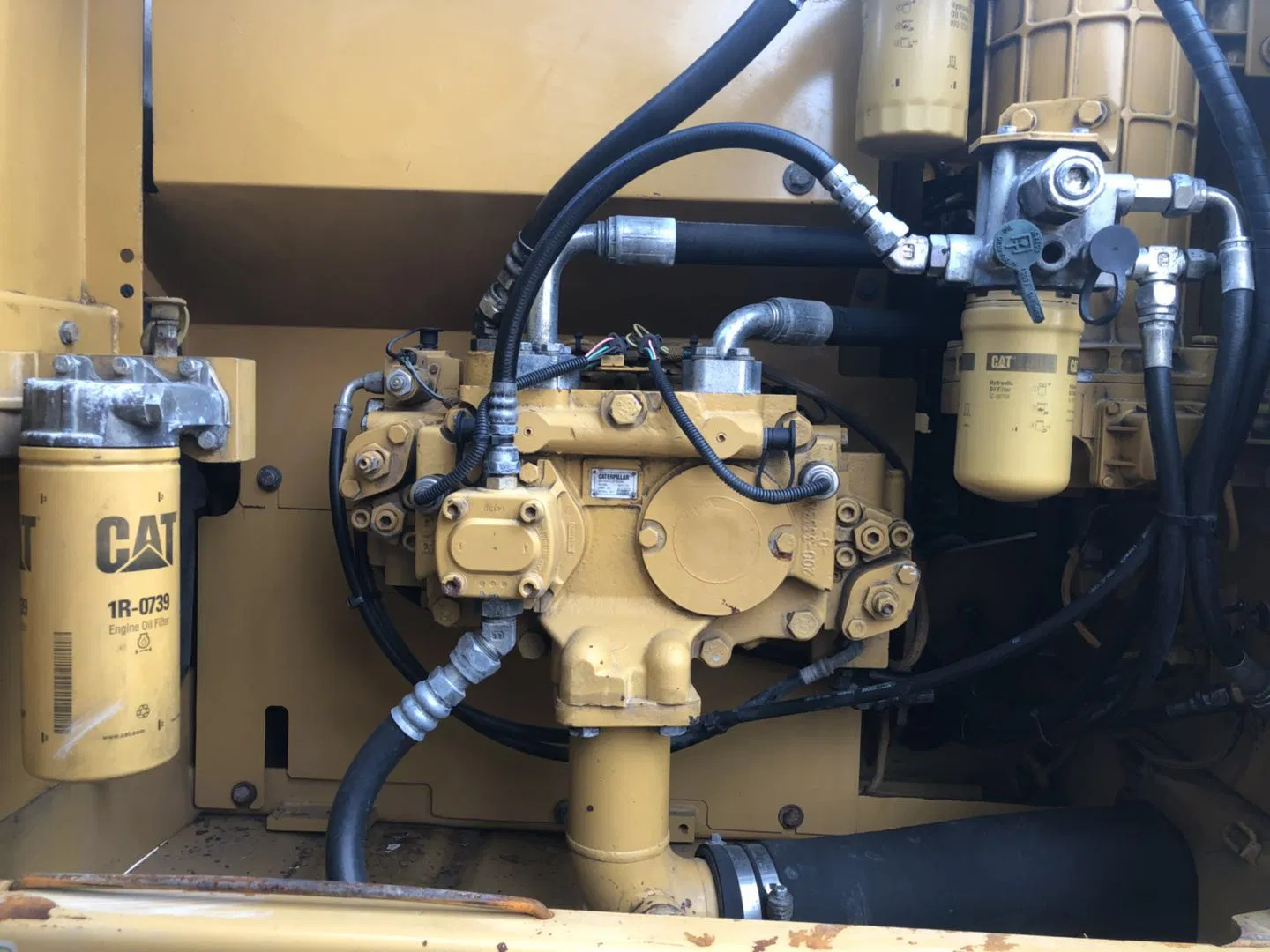 Used Hydraulic Excavator Cat 323dl /324D/324EL Excavator Low Price High Quality