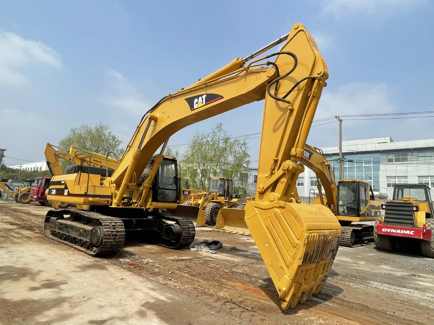 Used Second Hand Heavy Duty Good Running Crawler Excavator 30 Ton Construction Machinery Cat330bl Digger Excavators Excavadora Usada Excavatrice 325 329 330 345