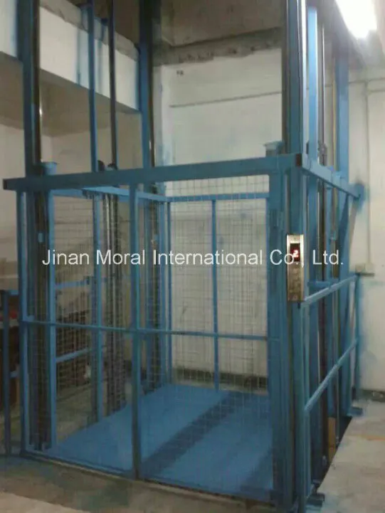 Warehouse Used Goods Lifting Cage Lift Cargo Elevator (SJD)