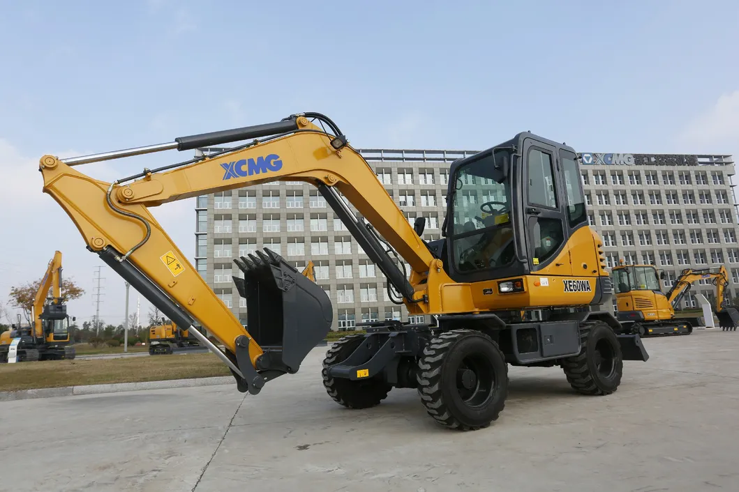 XCMG Mini Excavator Xe60W 6ton Link Belt Excavator Wheel Excavator for Sale